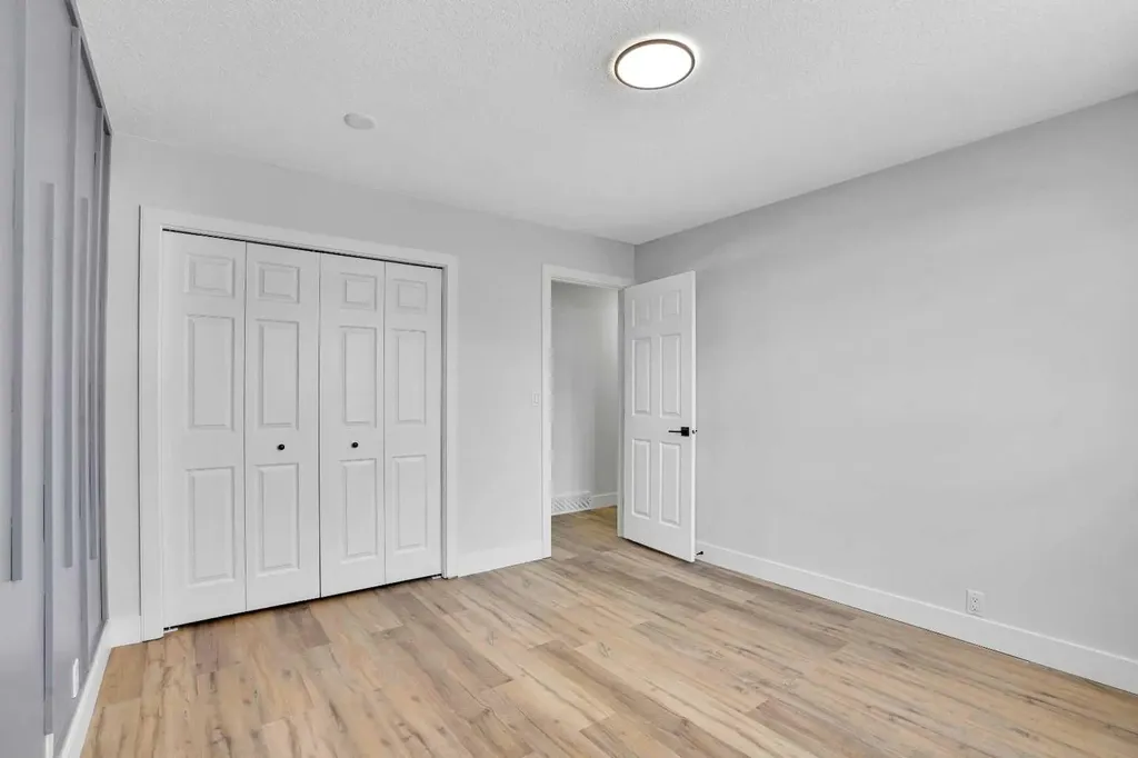 363 Templeside Circle NE Calgary AB T1Y 3M1