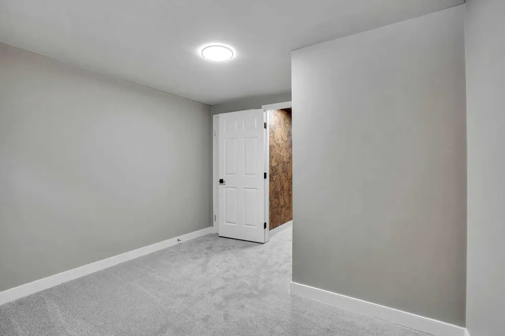 363 Templeside Circle NE Calgary AB T1Y 3M1