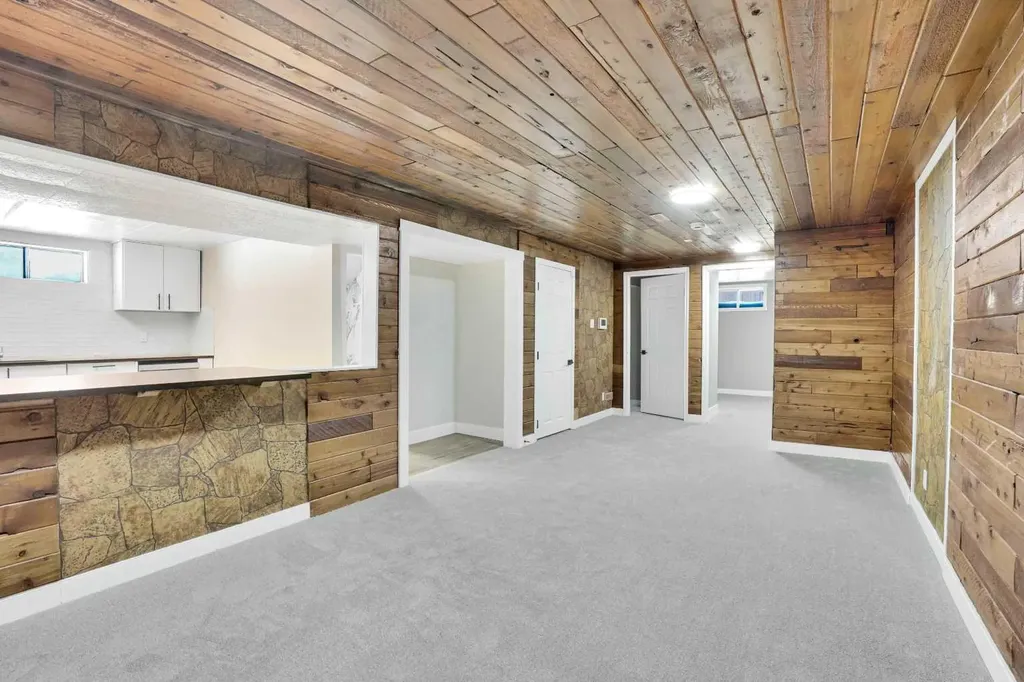 363 Templeside Circle NE Calgary AB T1Y 3M1