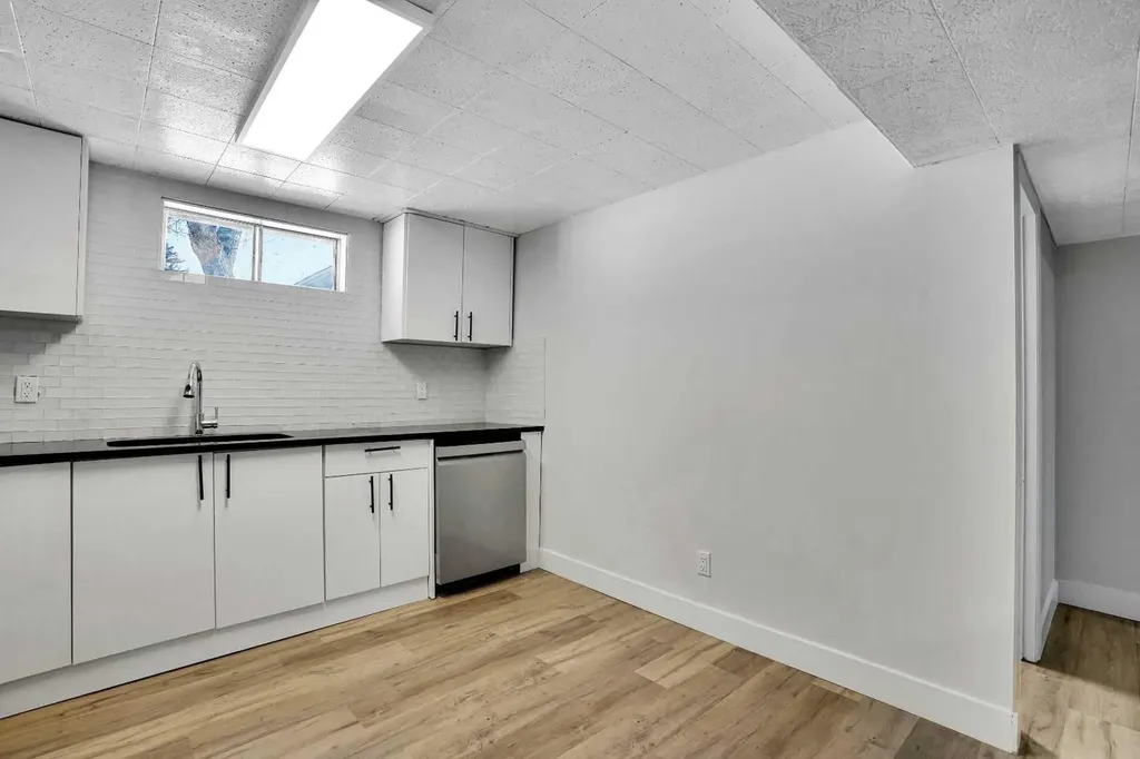 363 Templeside Circle NE Calgary AB T1Y 3M1