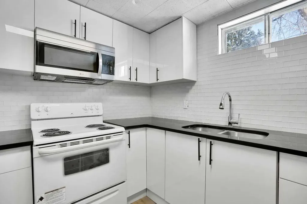 363 Templeside Circle NE Calgary AB T1Y 3M1