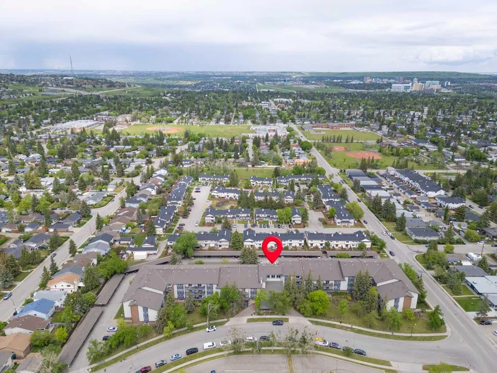 550 Westwood Drive SW Calgary AB T3C 3T9