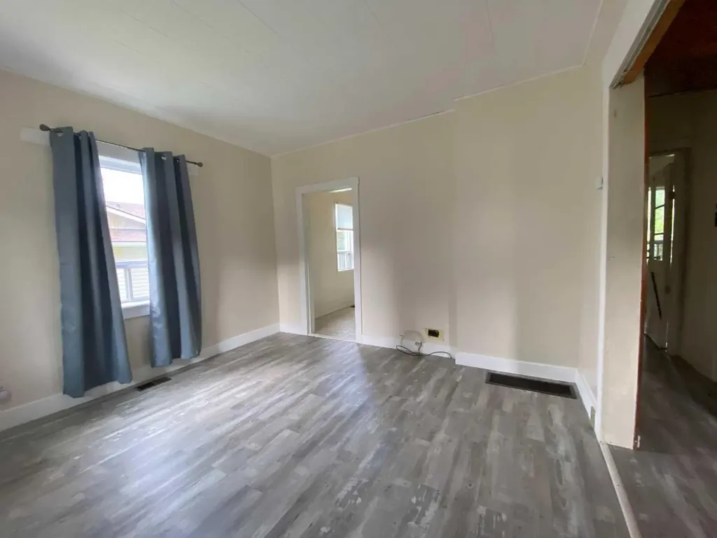 20630 25 Avenue Bellevue AB T0K 0C0