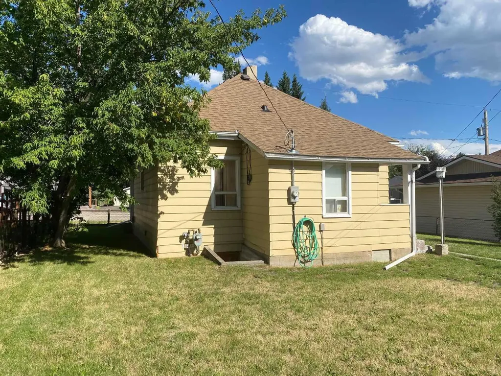 20630 25 Avenue Bellevue AB T0K 0C0