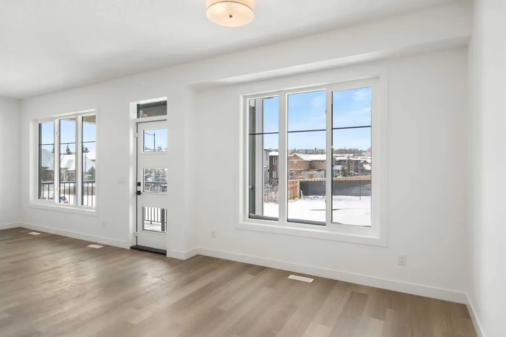 2235 81st Street SW Calgary AB T3H 6M4