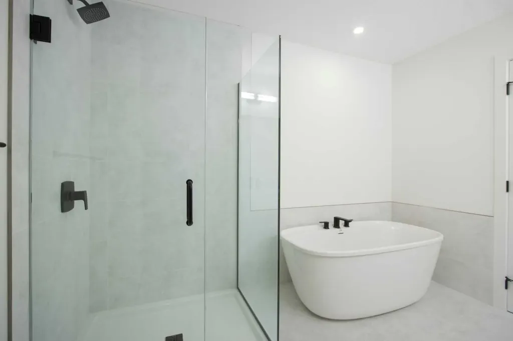 2235 81st Street SW Calgary AB T3H 6M4