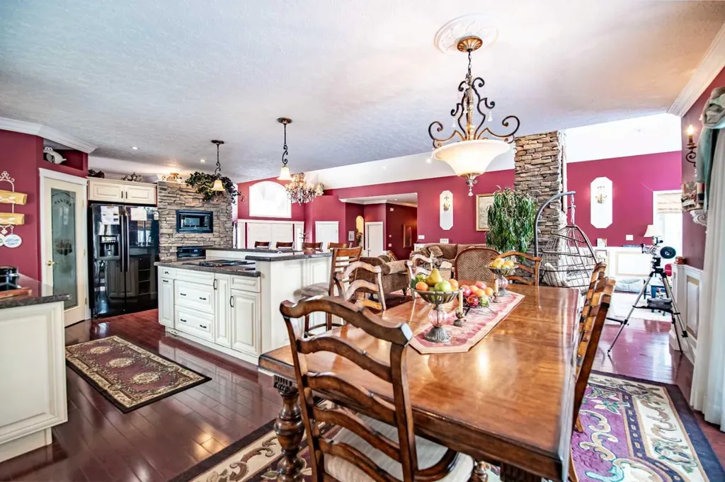 295 Jarvis Glen Close Jarvis Bay AB T4S 1R8
