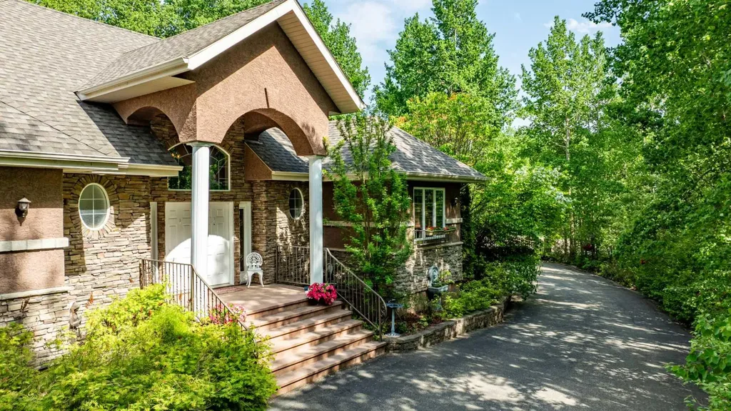 295 Jarvis Glen Close Jarvis Bay AB T4S 1R8