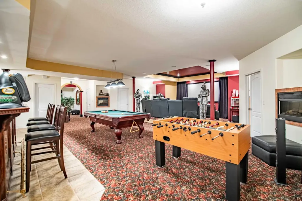 295 Jarvis Glen Close Jarvis Bay AB T4S 1R8