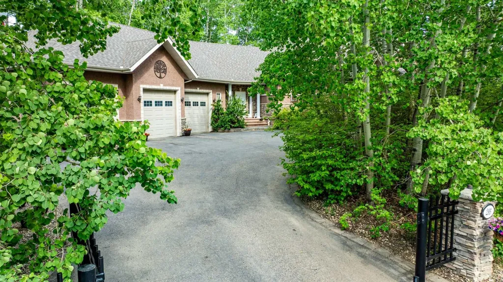 295 Jarvis Glen Close Jarvis Bay AB T4S 1R8