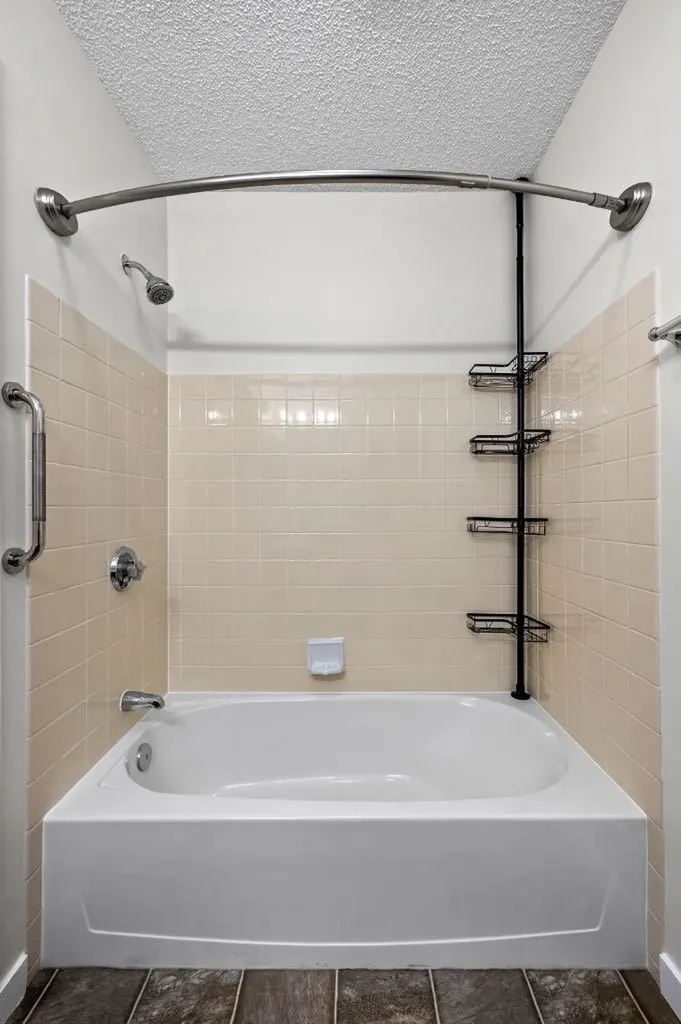 2640 Dovely Court SE Calgary AB T2B3G6