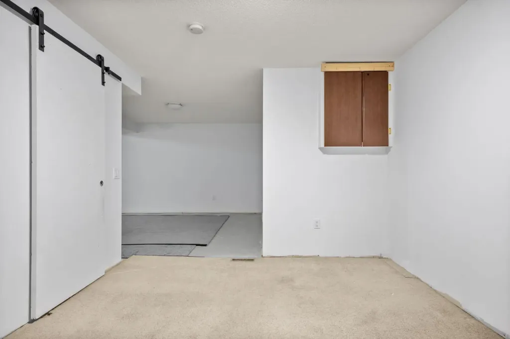 2640 Dovely Court SE Calgary AB T2B3G6