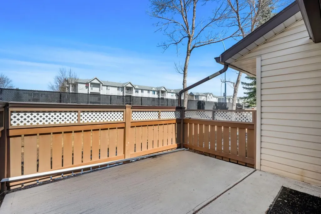 2640 Dovely Court SE Calgary AB T2B3G6