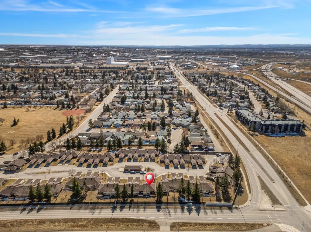 2640 Dovely Court SE Calgary AB T2B3G6