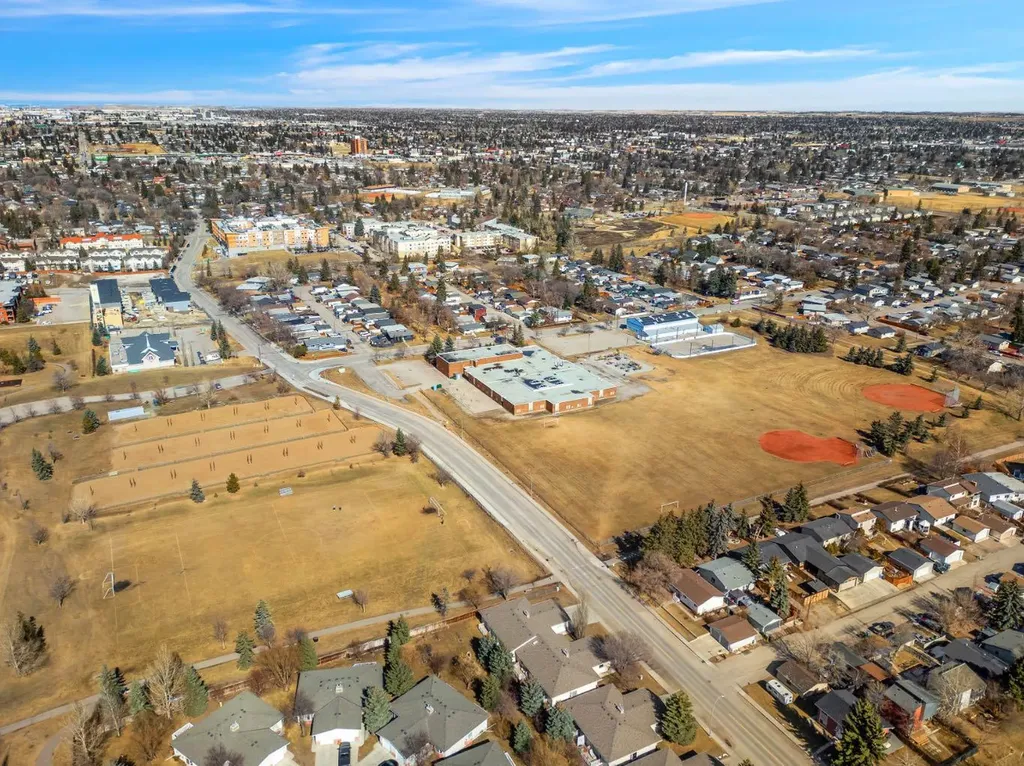 2640 Dovely Court SE Calgary AB T2B3G6
