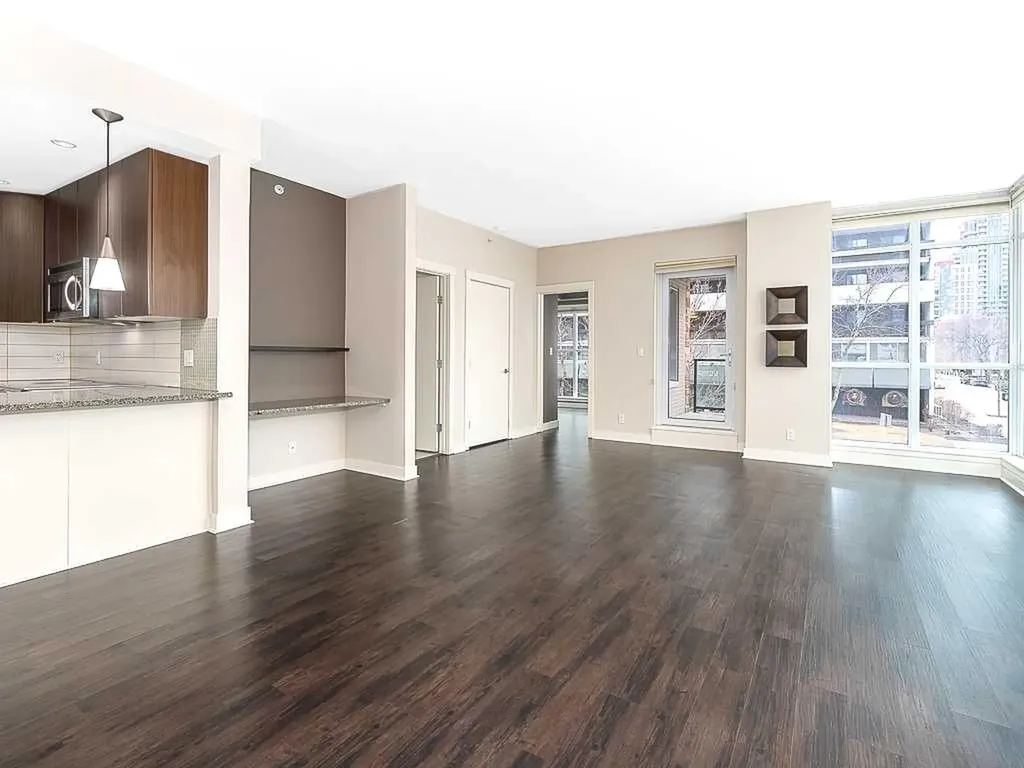 788 12 Avenue SW Calgary AB T2R 0H1