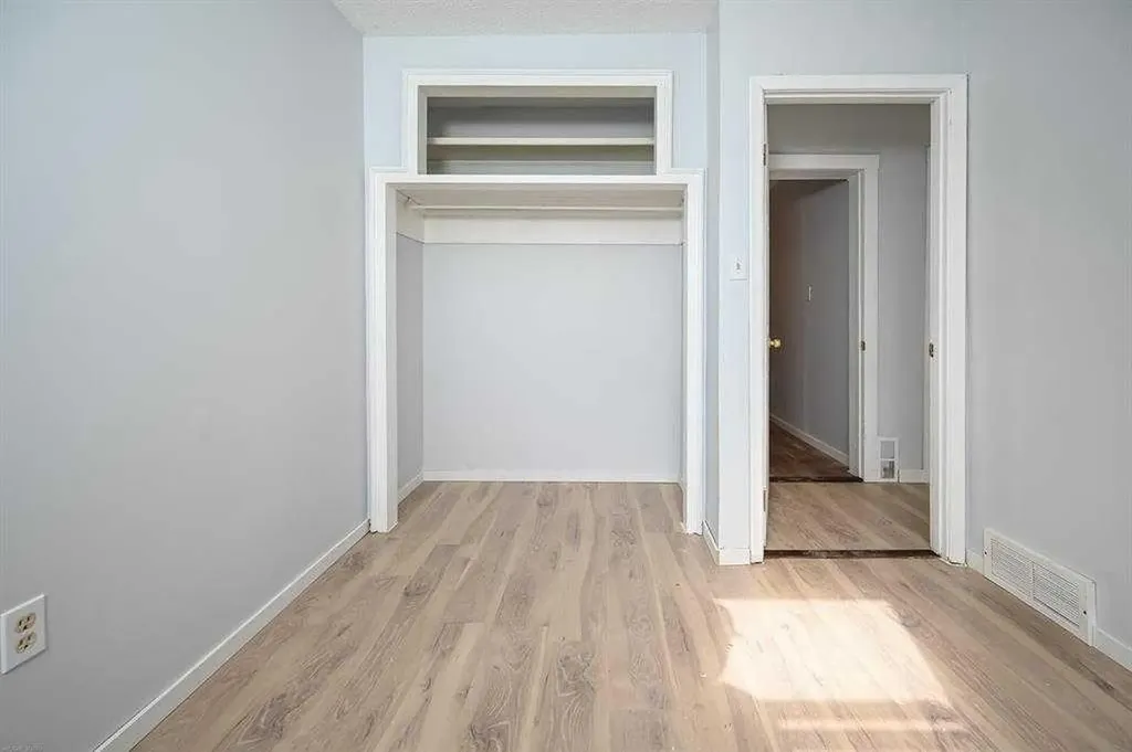 1024 18 Avenue SE Calgary AB T2J 1L6