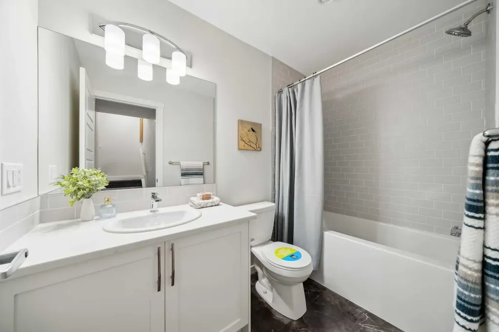 224 Vantage Drive Cochrane AB T4C 3G5