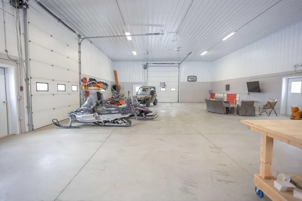 435058 Range Road 21 Rural Wainwright No. 61 M.d. Of AB T0B0V0
