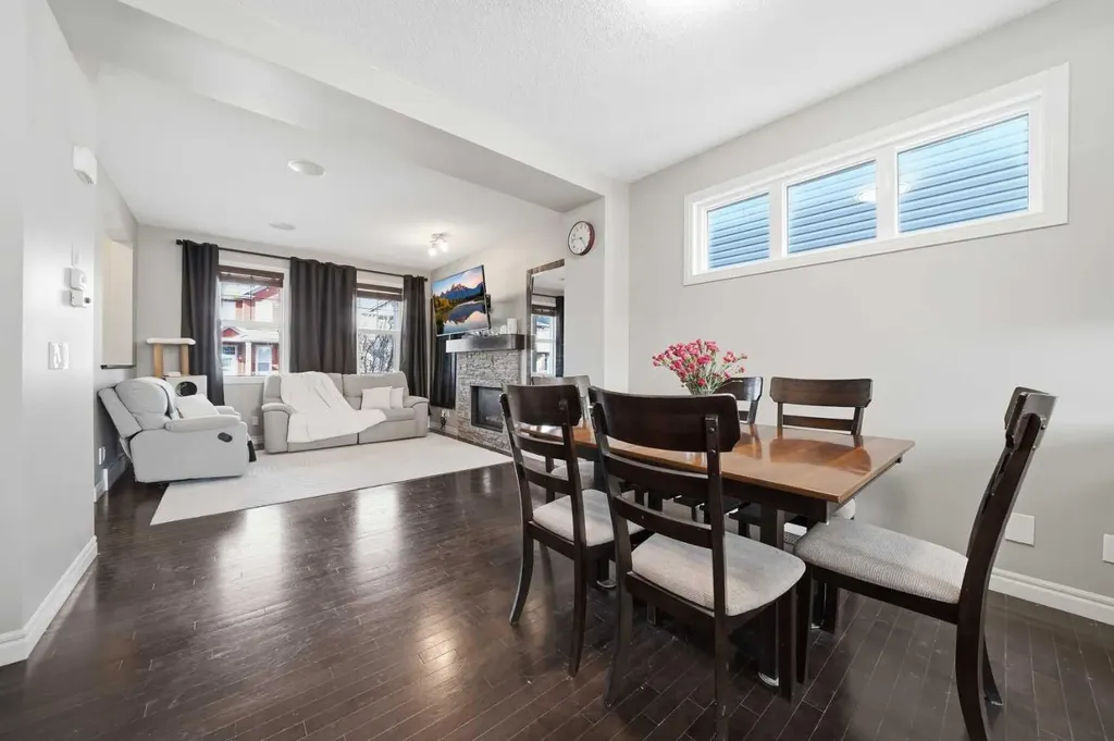 67 Evanspark Road NW Calgary AB T3P 0G6