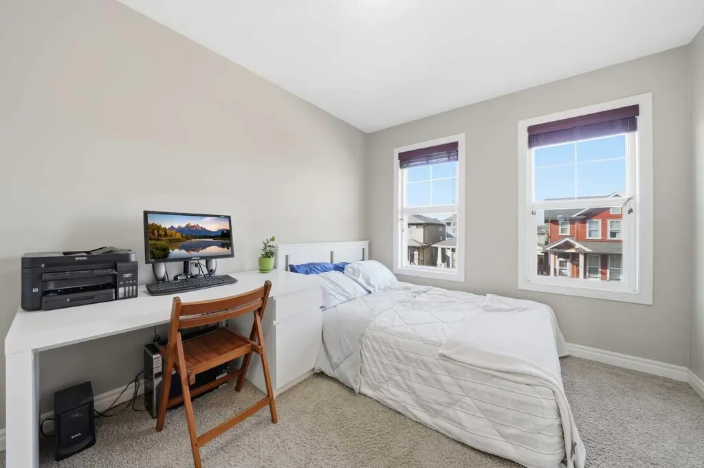 67 Evanspark Road NW Calgary AB T3P 0G6