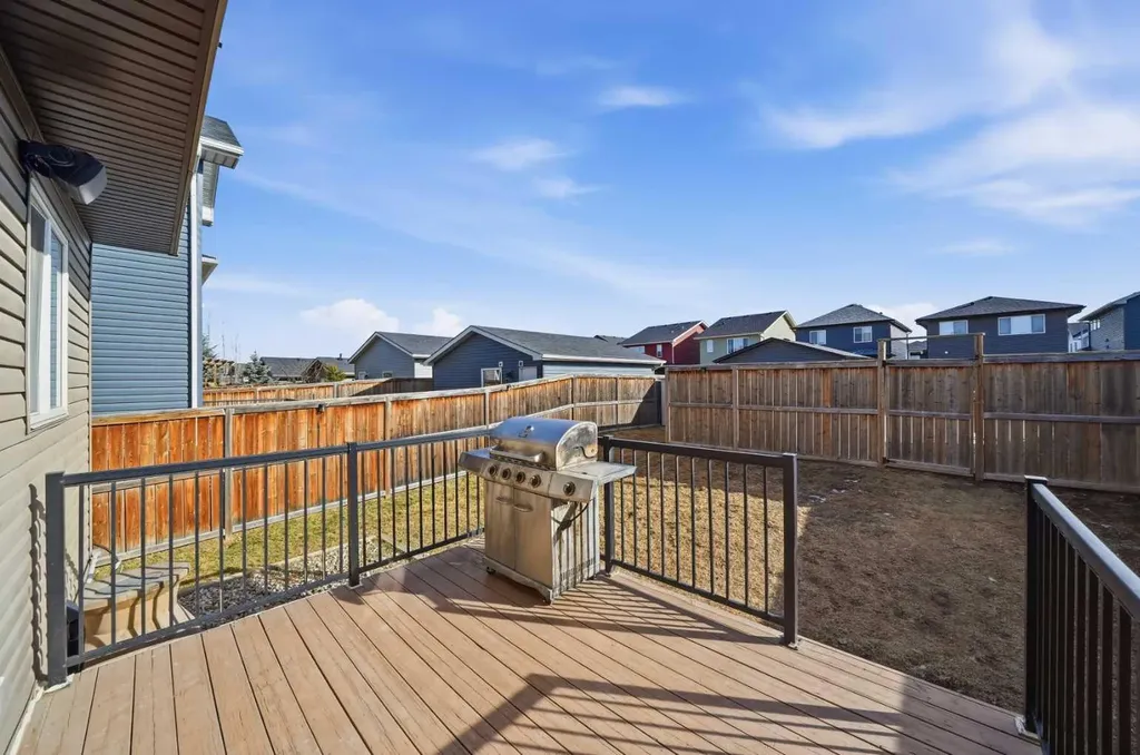 67 Evanspark Road NW Calgary AB T3P 0G6
