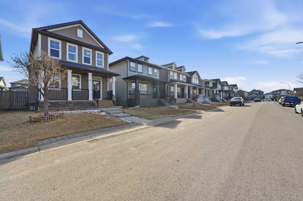 67 Evanspark Road NW Calgary AB T3P 0G6