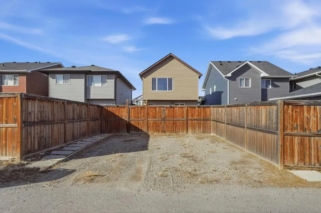 67 Evanspark Road NW Calgary AB T3P 0G6