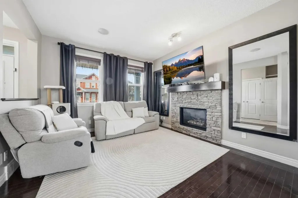 67 Evanspark Road NW Calgary AB T3P 0G6