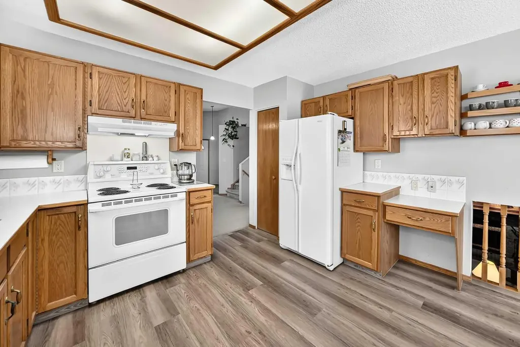 11444 Coventry Boulevard NE Calgary AB T3K 4B1