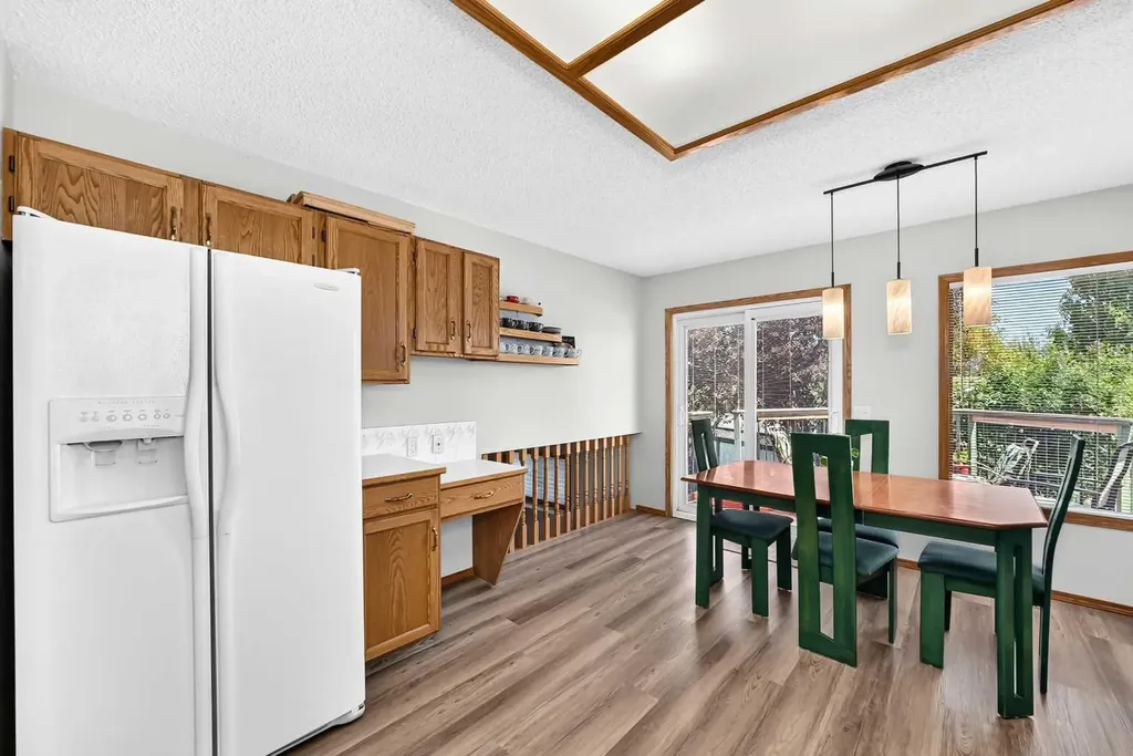 11444 Coventry Boulevard NE Calgary AB T3K 4B1