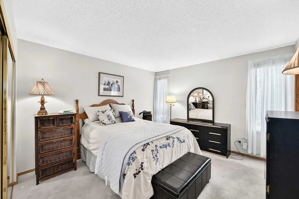 11444 Coventry Boulevard NE Calgary AB T3K 4B1