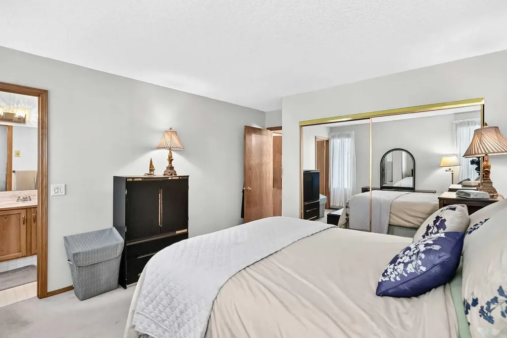 11444 Coventry Boulevard NE Calgary AB T3K 4B1