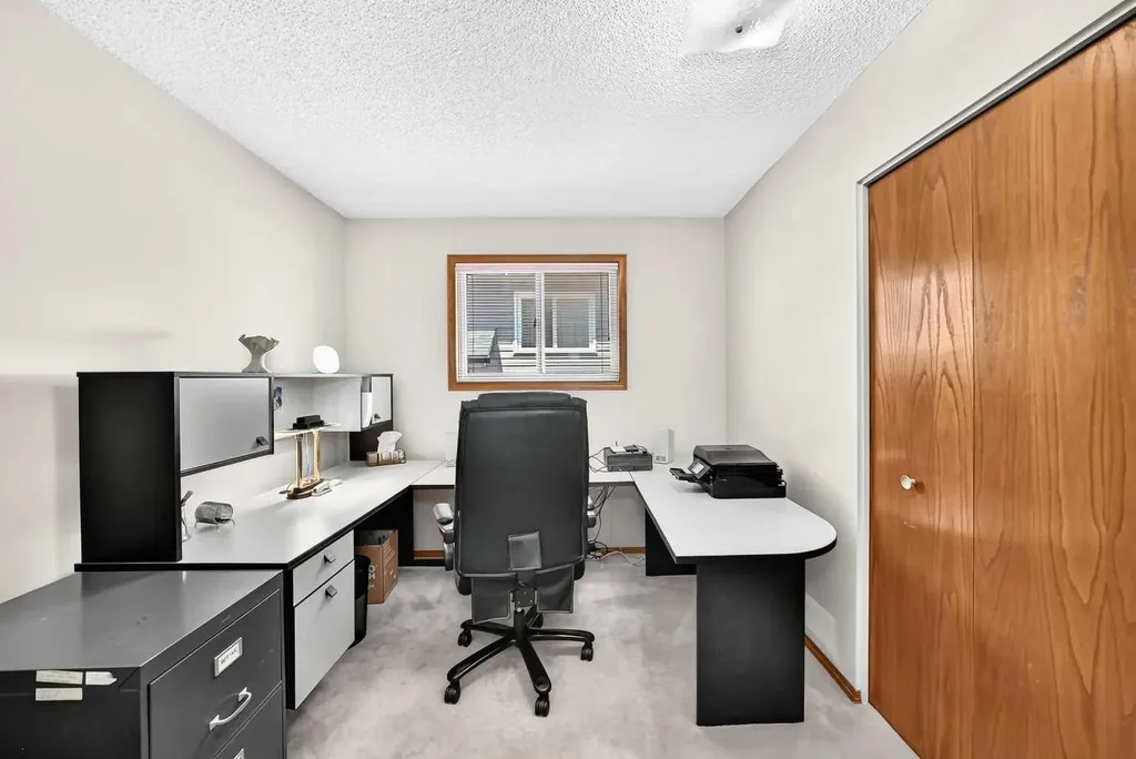 11444 Coventry Boulevard NE Calgary AB T3K 4B1