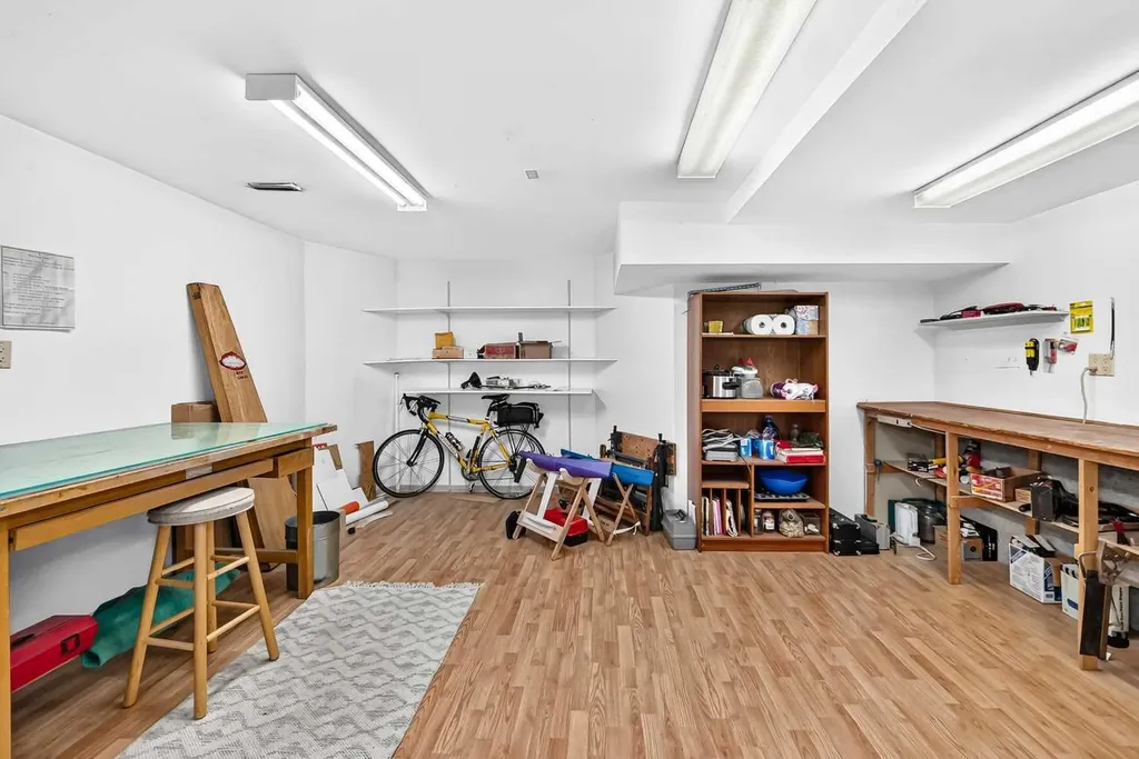 11444 Coventry Boulevard NE Calgary AB T3K 4B1