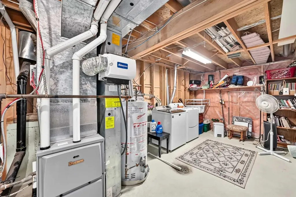 11444 Coventry Boulevard NE Calgary AB T3K 4B1