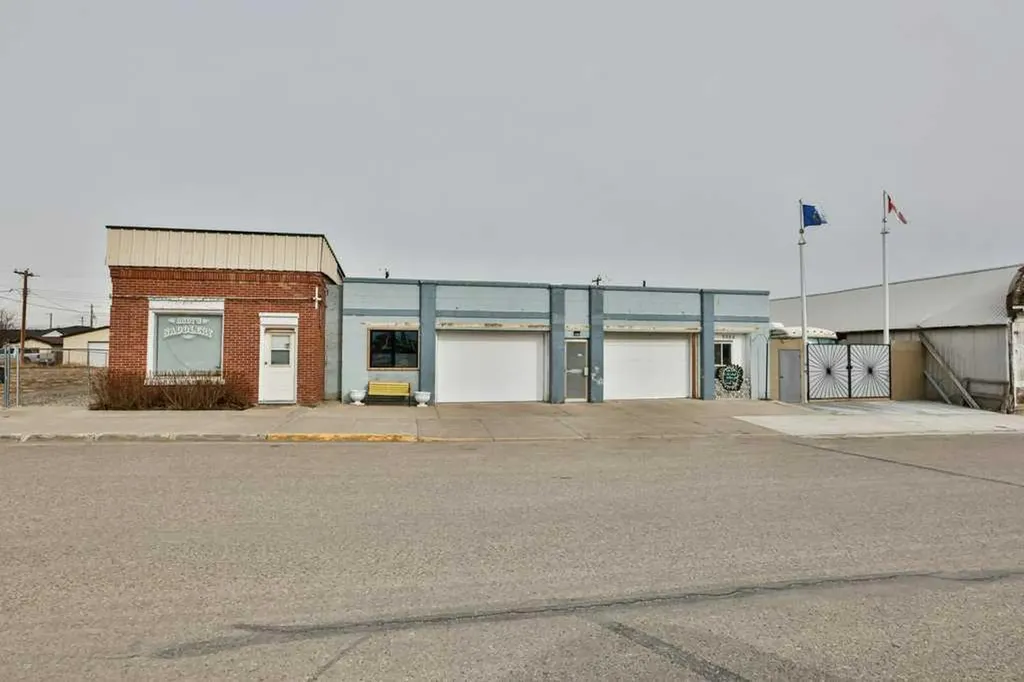 5062 50 Avenue Stavely AB T0L 1Z0