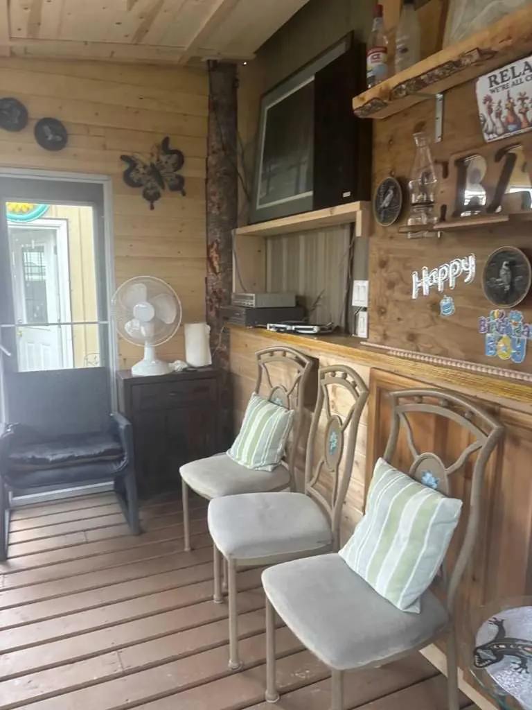 5062 50 Avenue Stavely AB T0L 1Z0