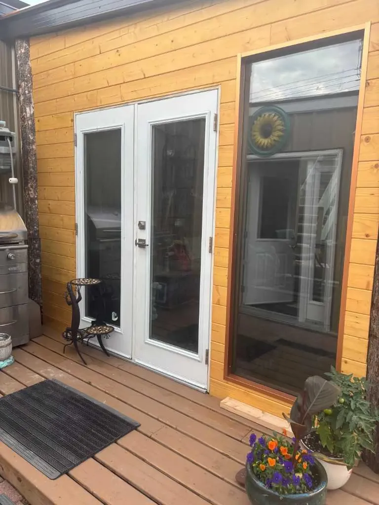 5062 50 Avenue Stavely AB T0L 1Z0
