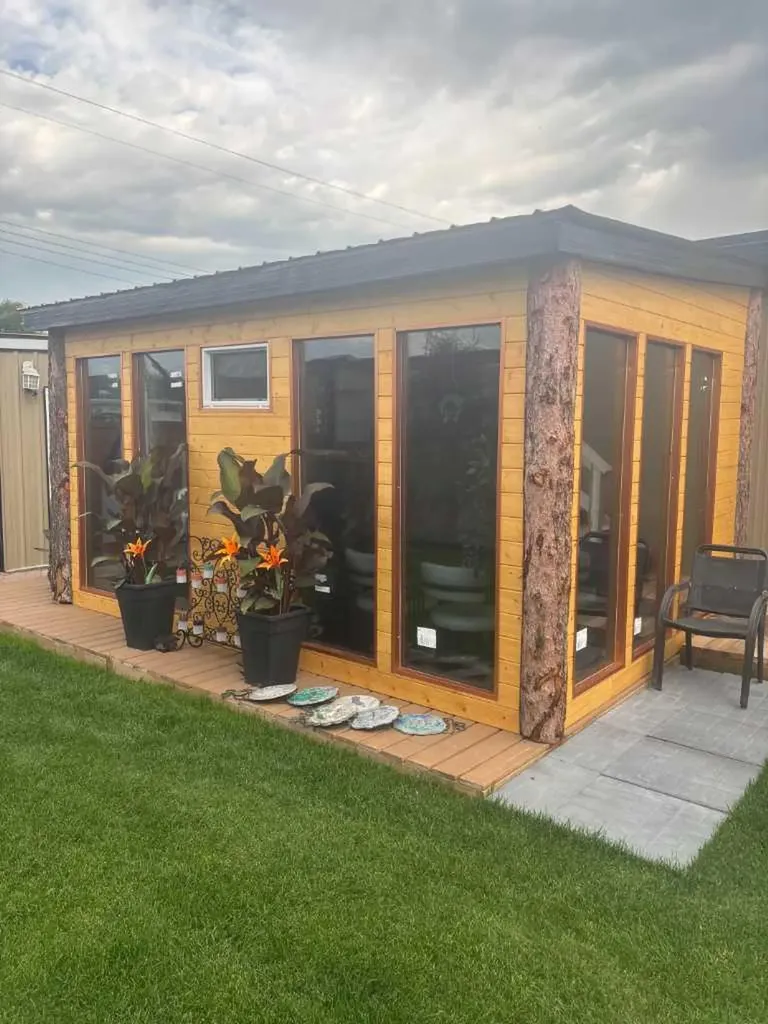 5062 50 Avenue Stavely AB T0L 1Z0