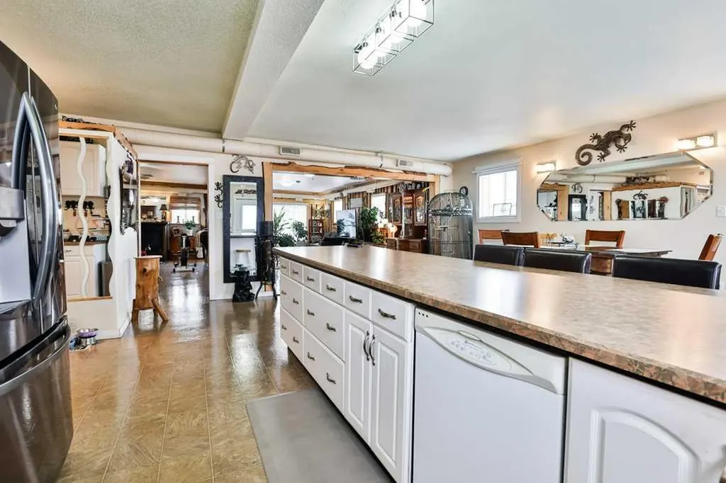 5062 50 Avenue Stavely AB T0L 1Z0