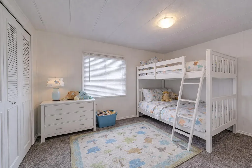 99 Arbour Lake Road NW Calgary AB T3G 4E4