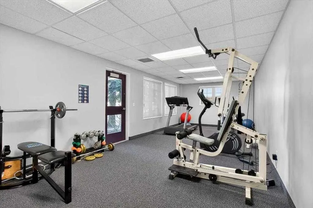99 Arbour Lake Road NW Calgary AB T3G 4E4