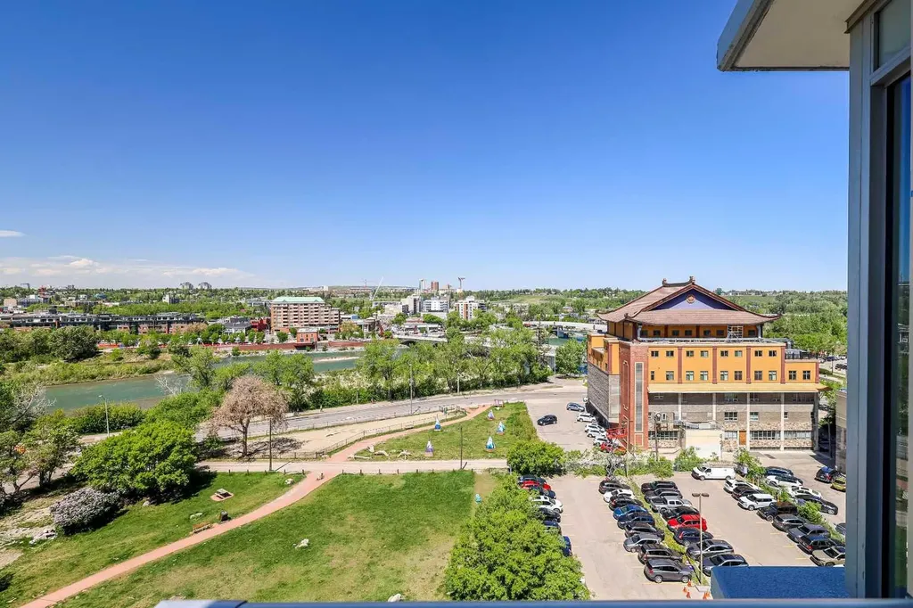 1025 5 Avenue SW Calgary AB T2P 1N4