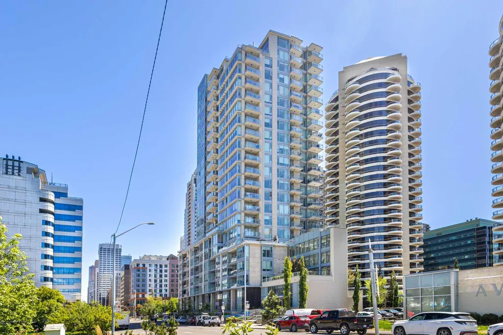1025 5 Avenue SW Calgary AB T2P 1N4
