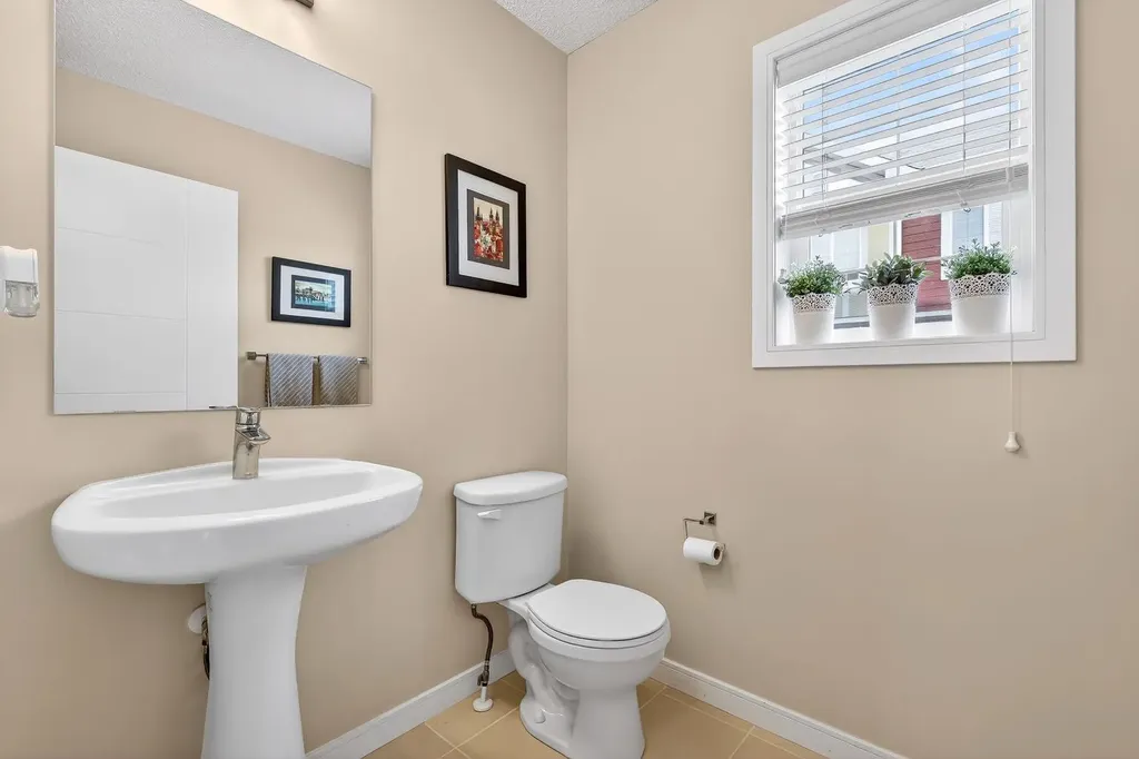 330 Marquis Lane SE Calgary AB T3M2G6