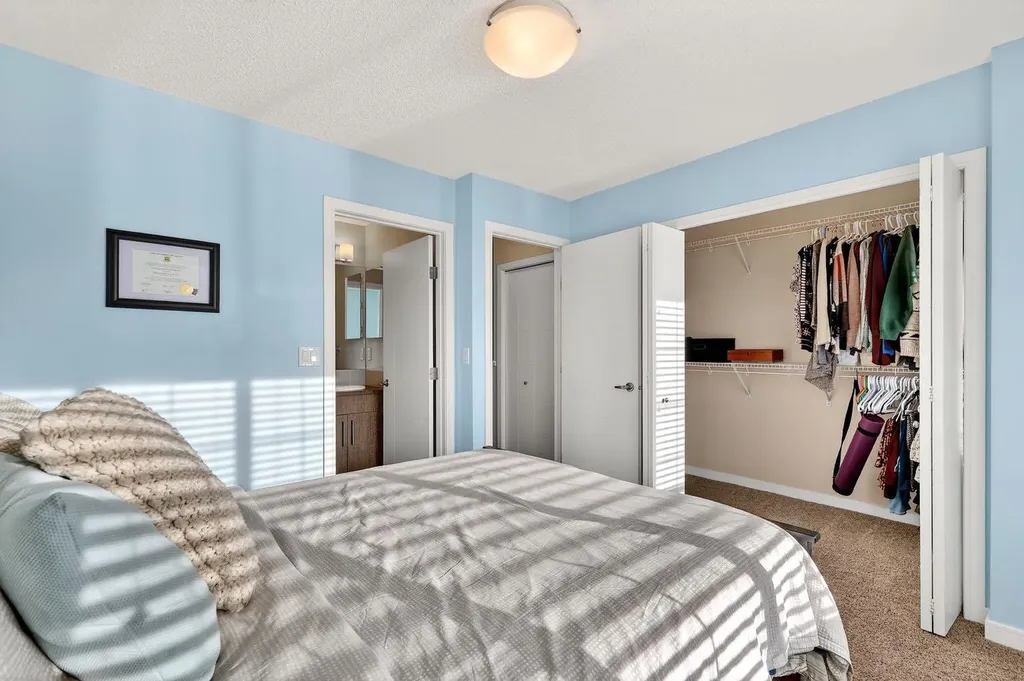 330 Marquis Lane SE Calgary AB T3M2G6