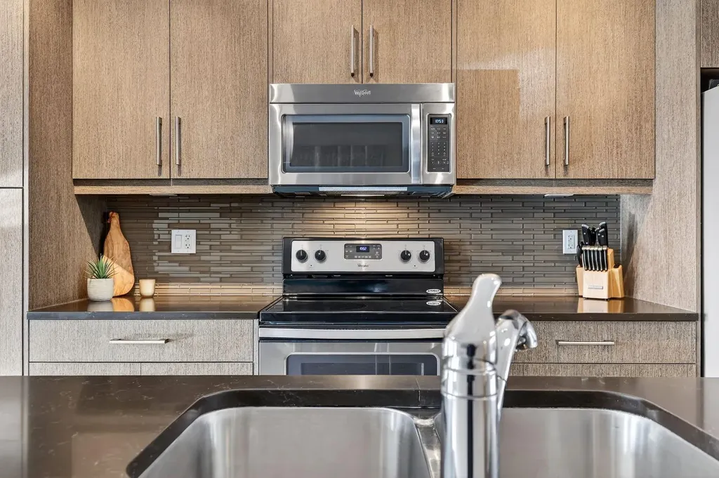 330 Marquis Lane SE Calgary AB T3M2G6