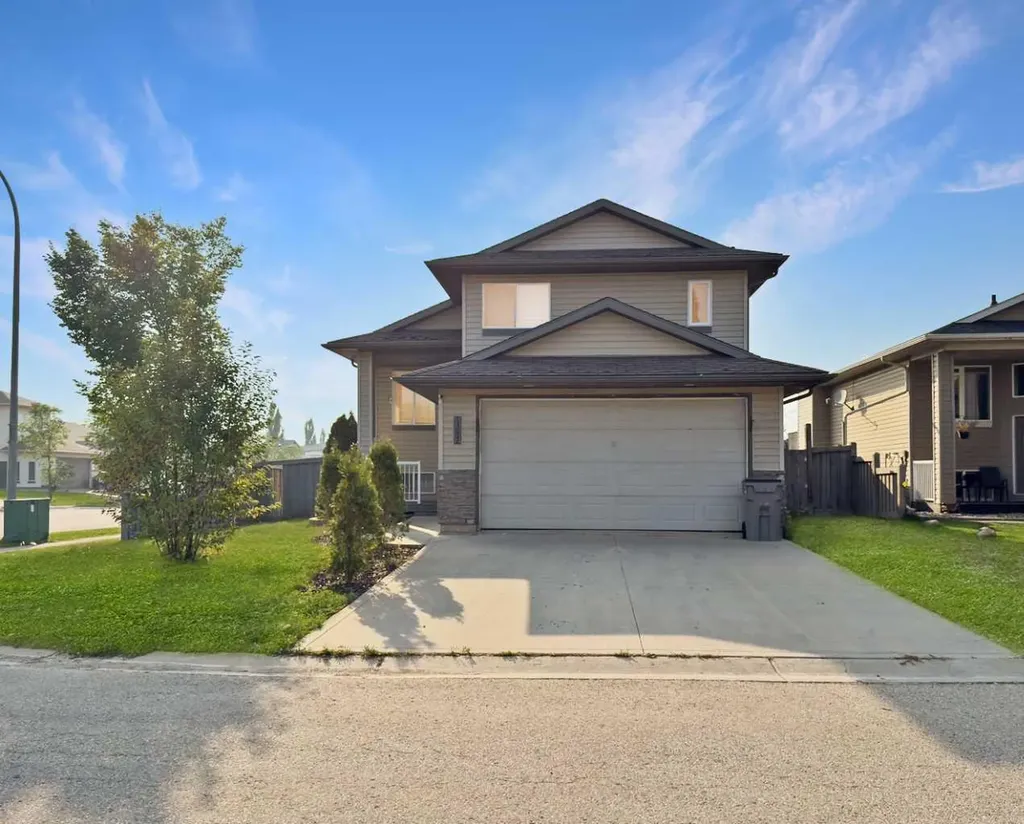 13002 88a Street Grande Prairie AB T8X1V8