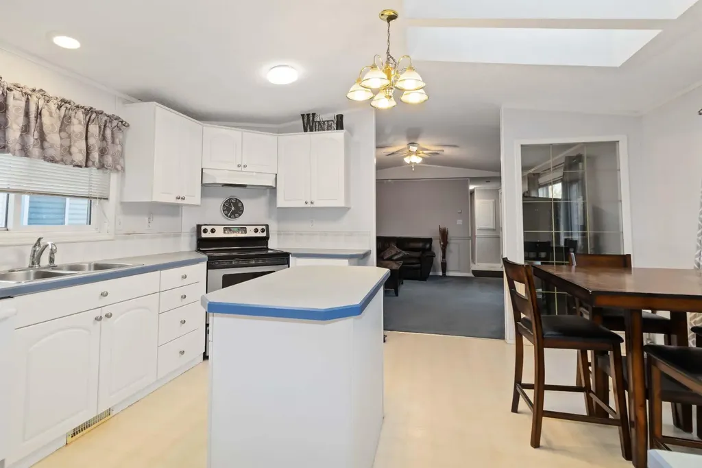 210 Grant Way Fort Mcmurray AB T9H 5J2